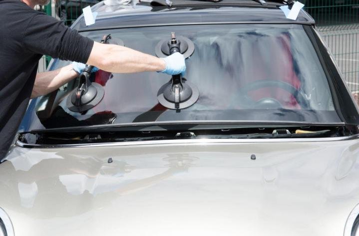 Vente de tout type de vitrage automobile à Pantin